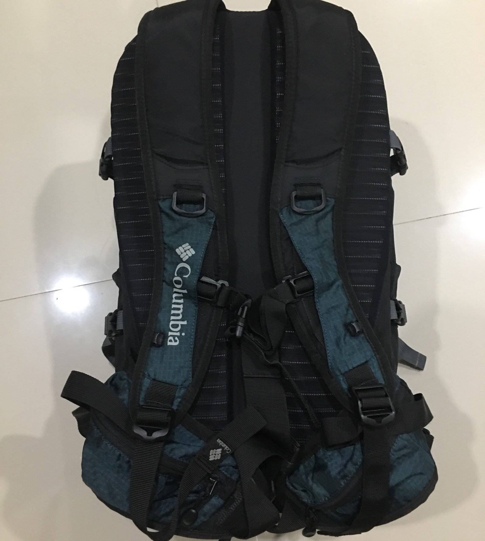 Columbia Backpacker Green Logo - Gambar 5