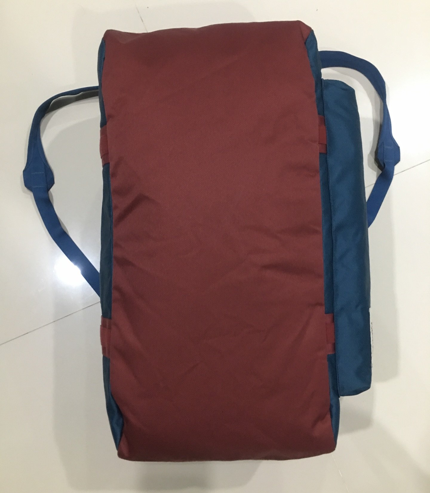 The North Face Berkeley Duffel Navy - Gambar 5